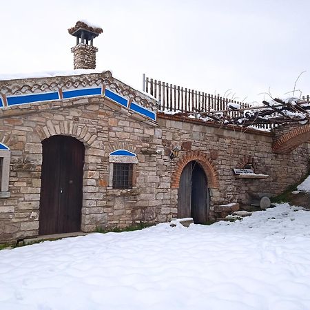 Agriturismo Radici Contadine Bisaccia Экстерьер фото